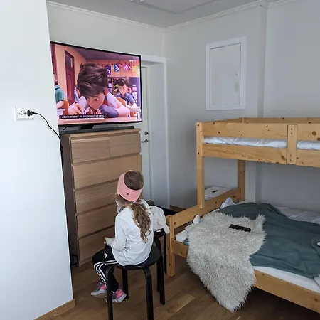 Sentralt I Apartment Stryn